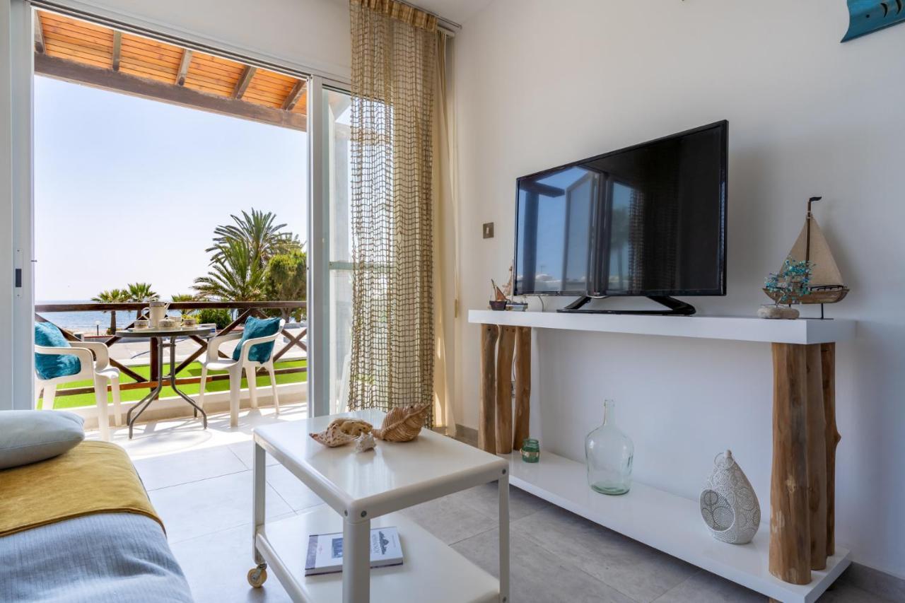 Seawaves 1- Bedroom Apartment Near Meneou Beach Larnaca Luaran gambar